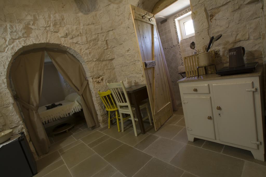 Wepuglia - Paradise Trulli Castellana Grotte Exterior photo